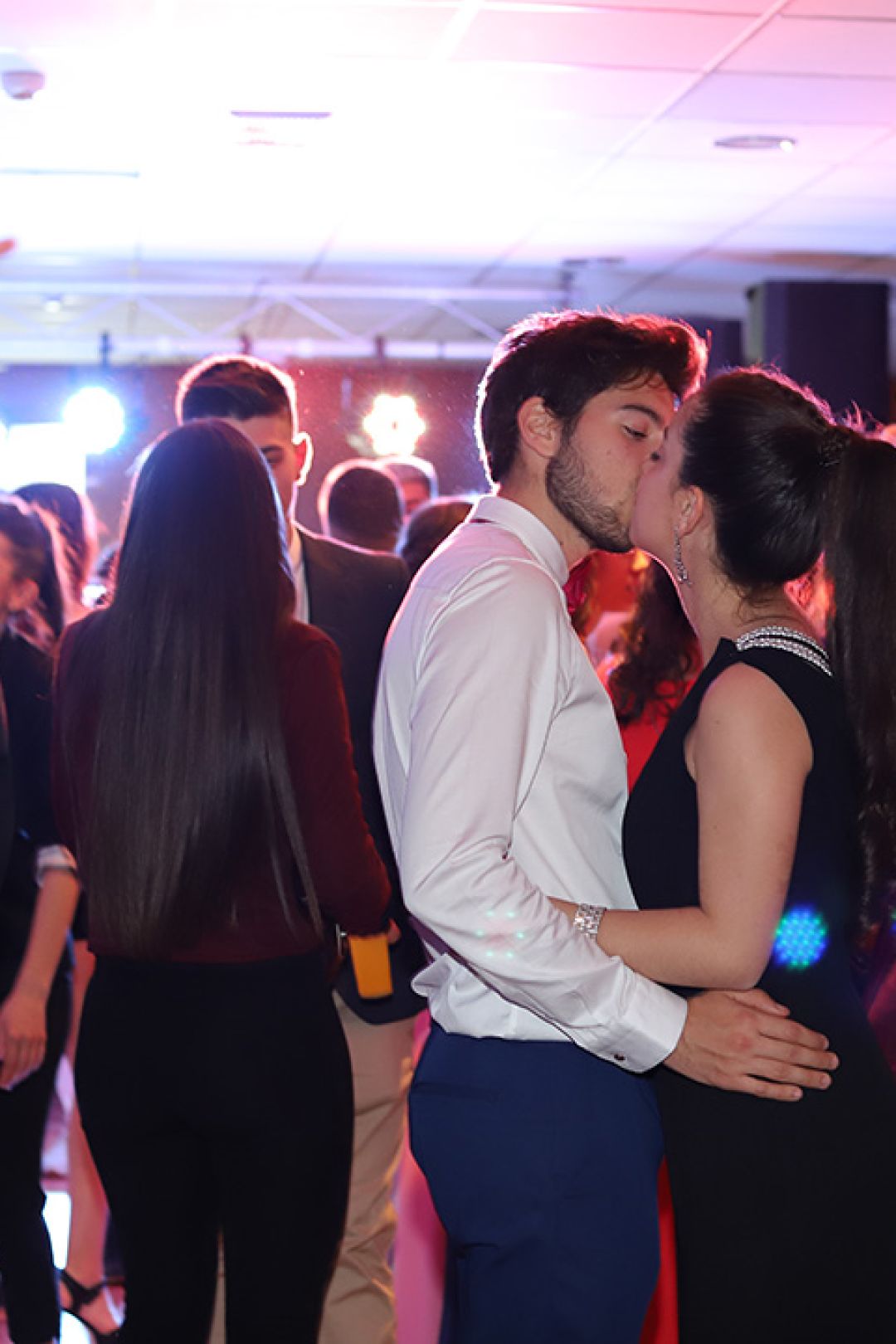 Fotografía de eventos en Teruel con sesión profesional para fiestas, conciertos y celebraciones familiares.